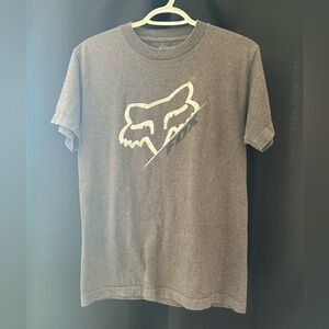 Adult size small fox tshirt